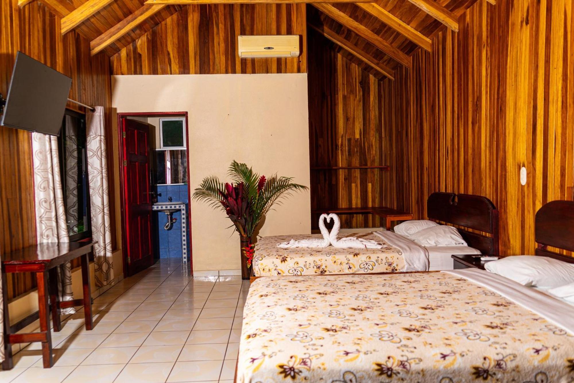 Selvita Lodge Arenal La Fortuna Exterior foto